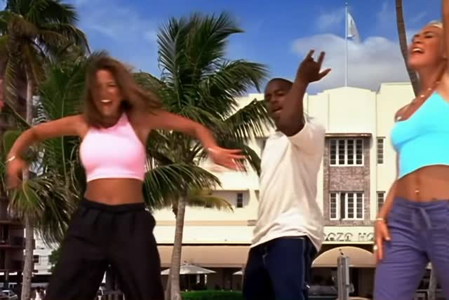 BACK TO THE 2000s! Y2K Throwback Party
