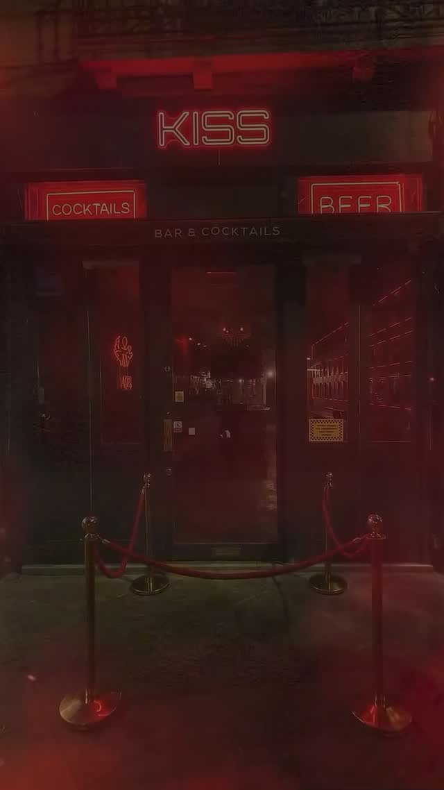 PERREO MÁS