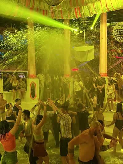 Water Party Tonight at Es Paradis!