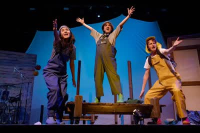 Bugalugs Arts Education performance