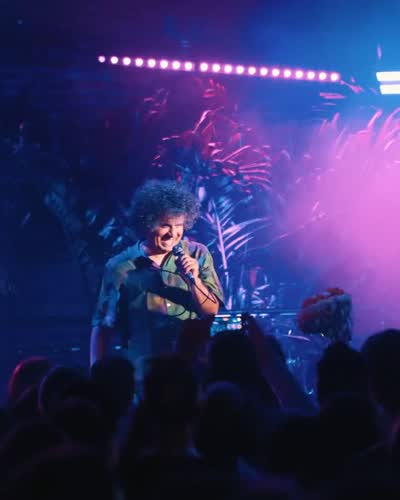 Helado Tropical headline Knockdown Center
