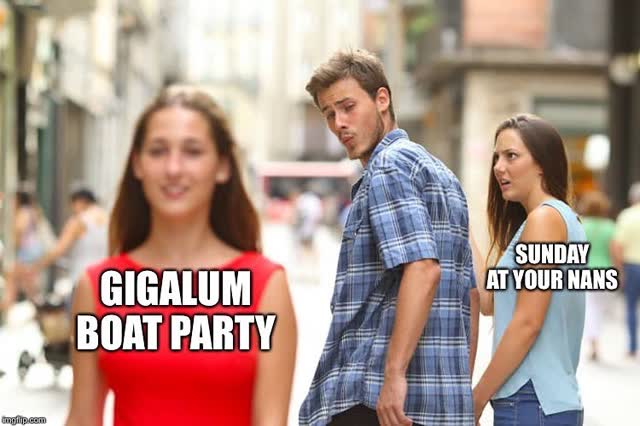 GIGALUM BOAT PARTY