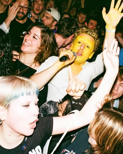 FREE ENTRY 🎤 Karaoke is back tonight from 11PM!